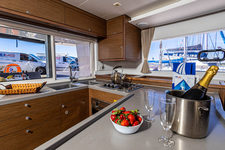 Lagoon 450 F Mary One