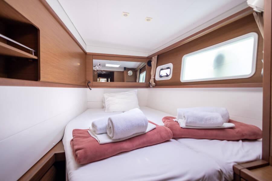 Lagoon 450 F Mary One