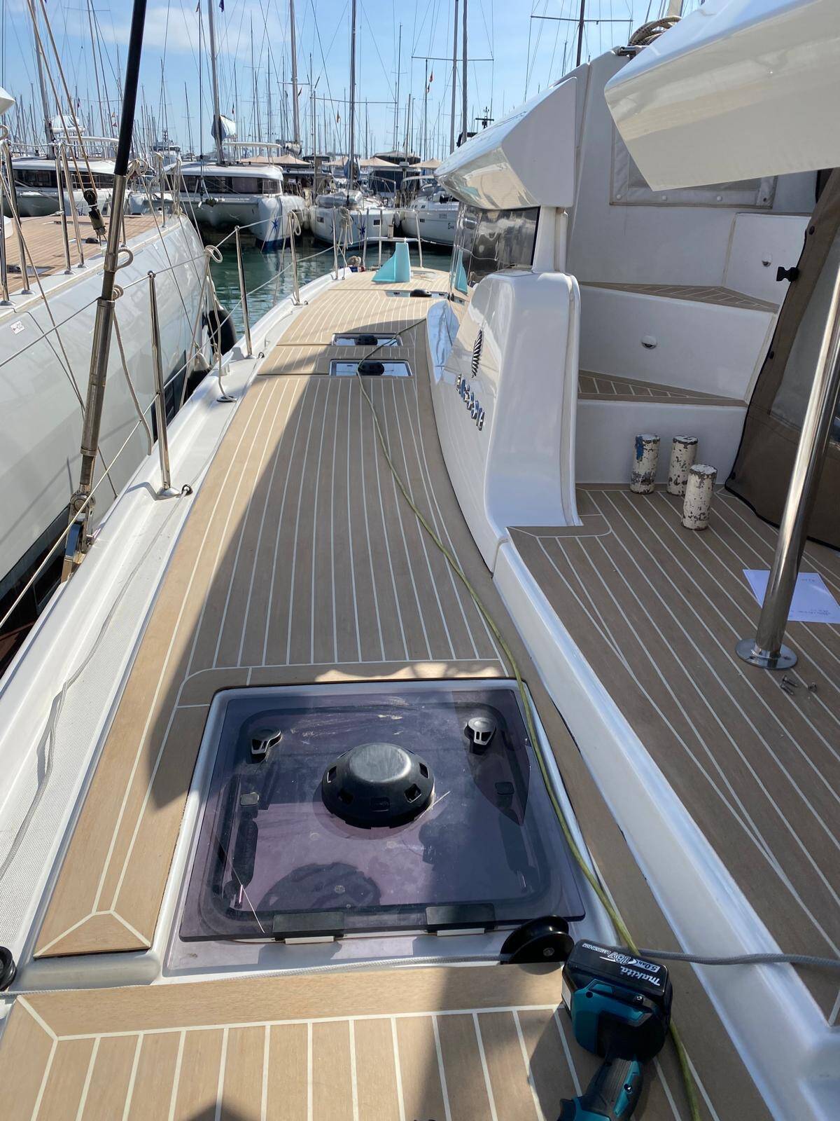 Lagoon 46 OW Chill Out