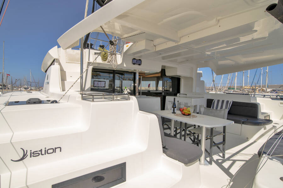 Lagoon 46 No Worries