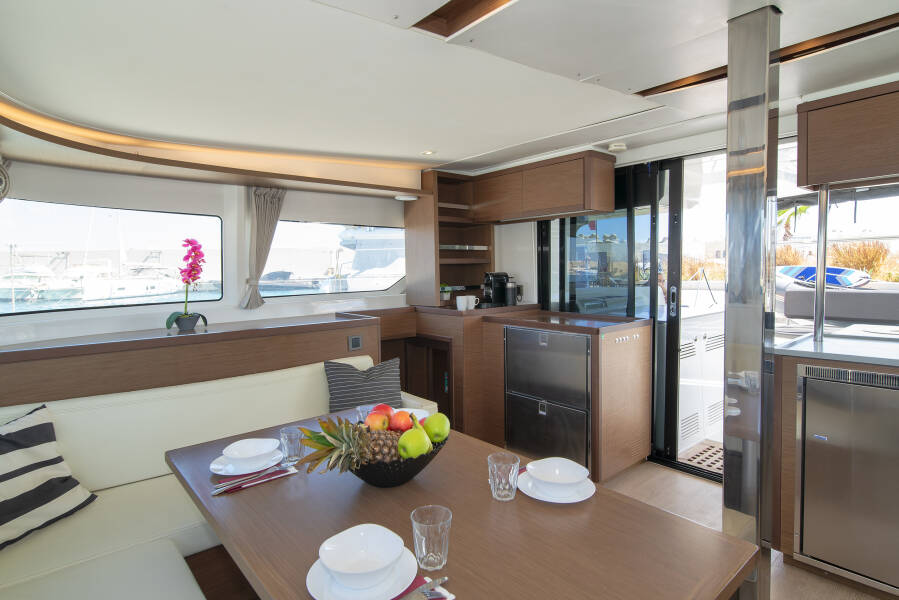 Lagoon 46 No Worries