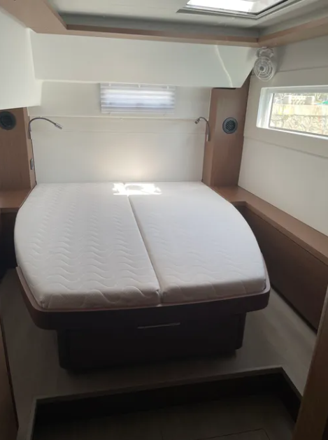 Lagoon 46 Cavo D Oro