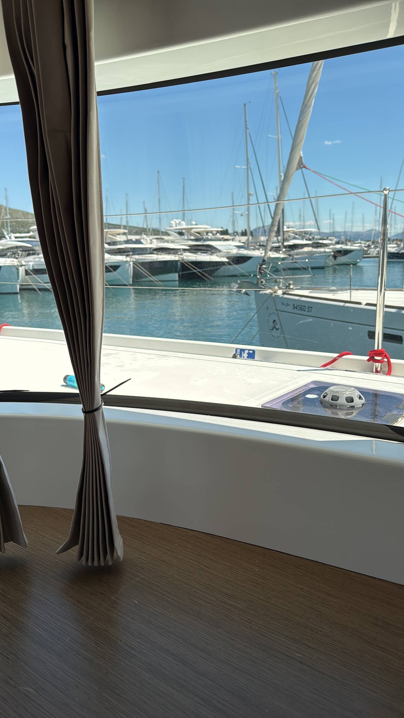 Lagoon 50 Sail La Vie