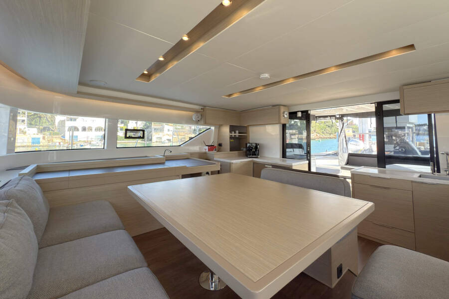 Lagoon 51 OW Selanja