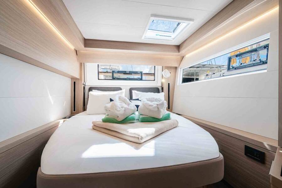 Lagoon 51 OW Moondance