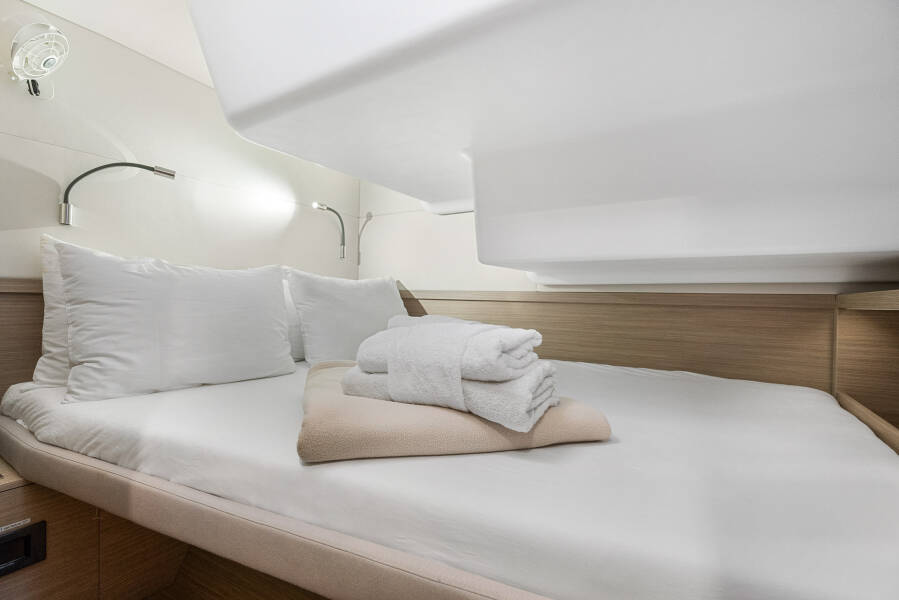 Lagoon 51 Slinky Malinki