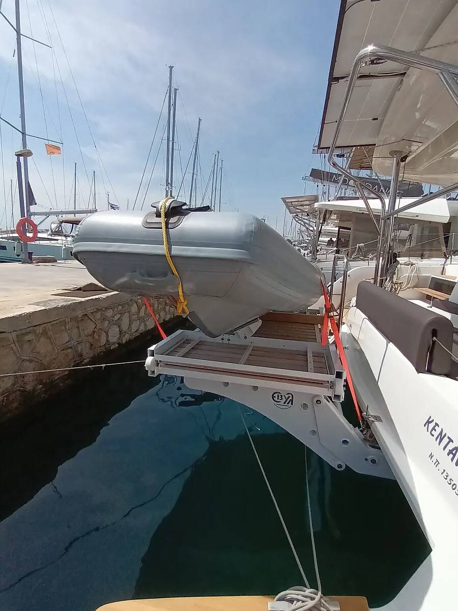 Lagoon 51 Errant Vagabond