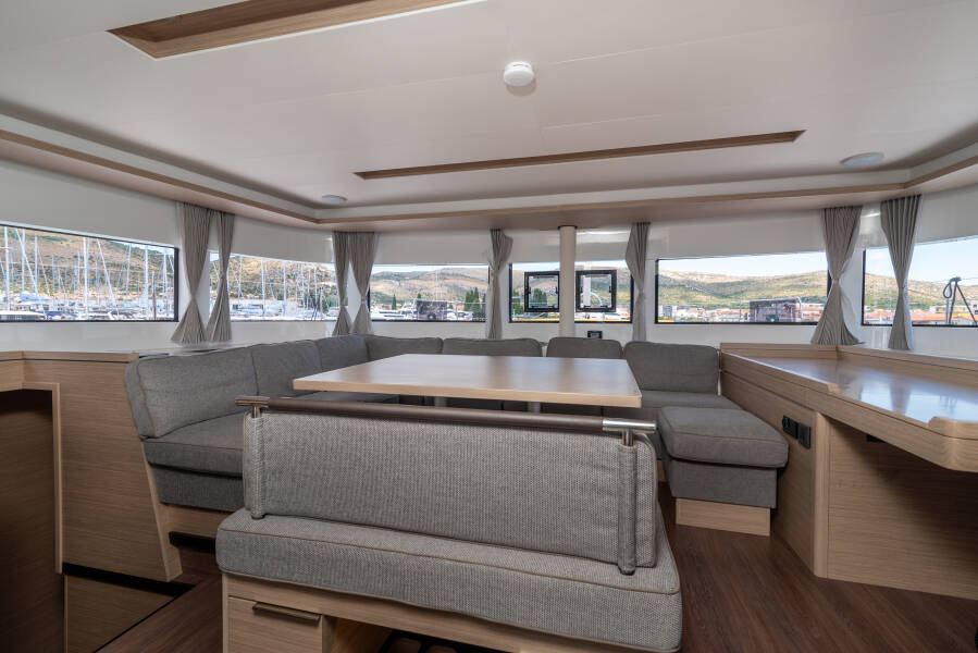 Lagoon 51 All For Love