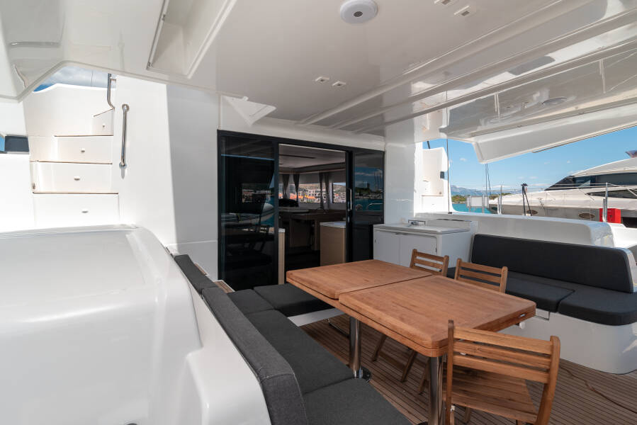 Lagoon 51 All For Love