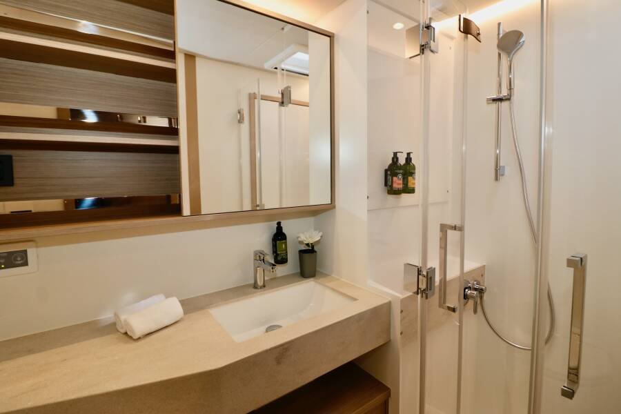 Lagoon 60 Princess Karla