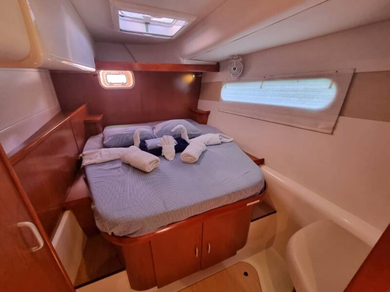 Leopard 46 Moko Jumbie