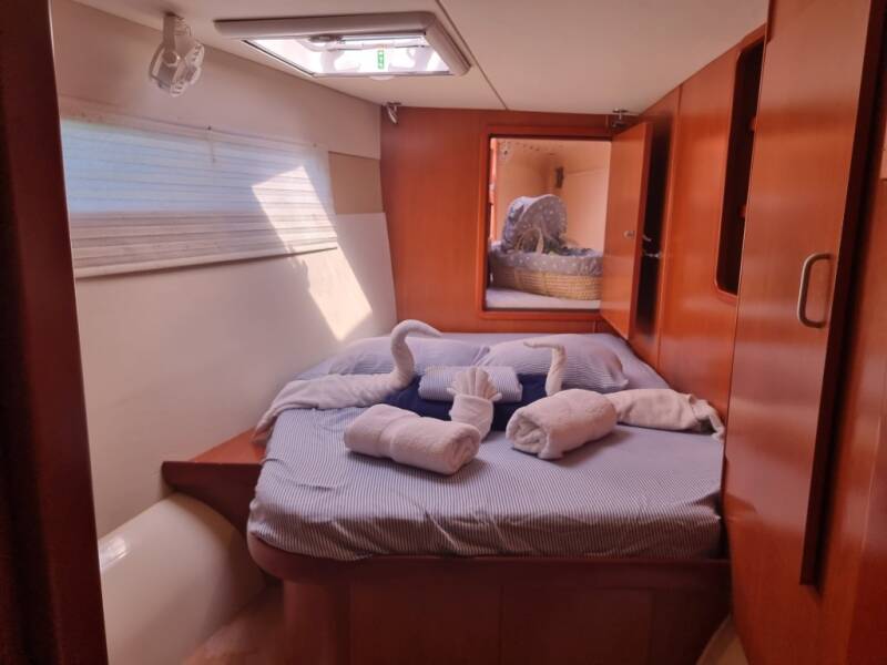 Leopard 46 Moko Jumbie