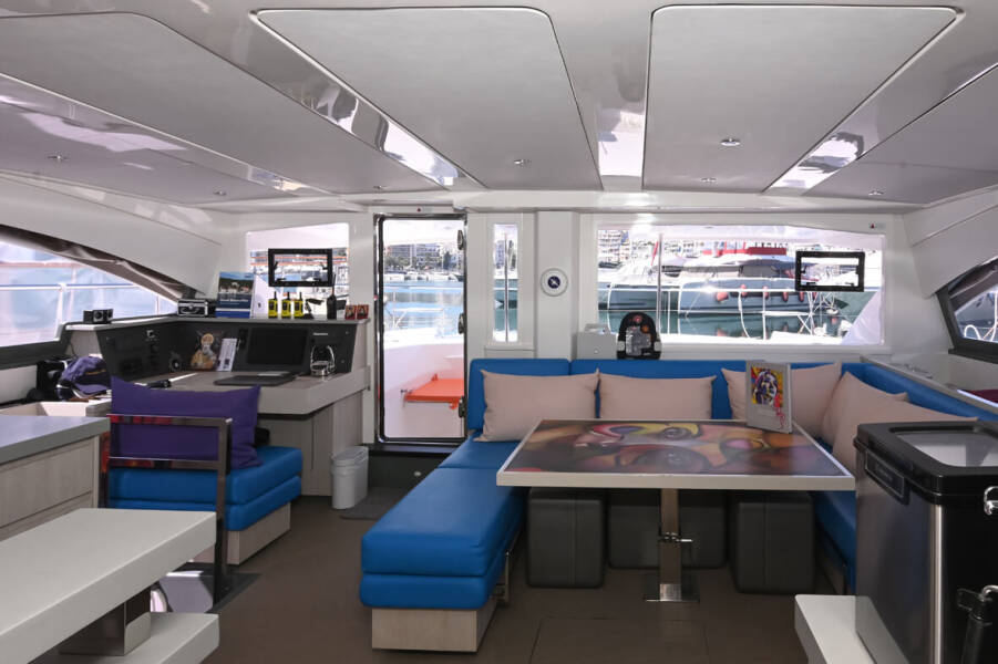 Leopard 51 PC Paradise Sea