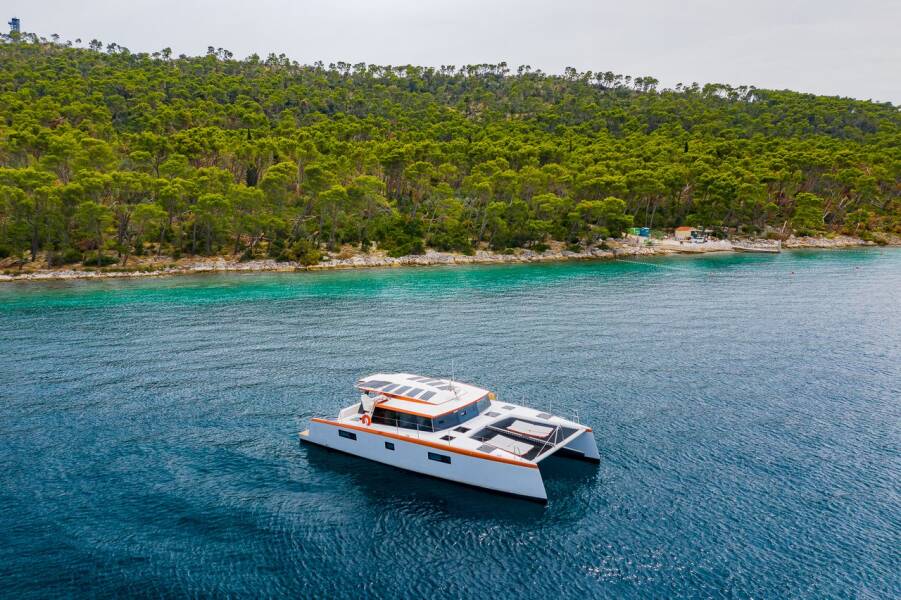 Luna 47 Power Orange