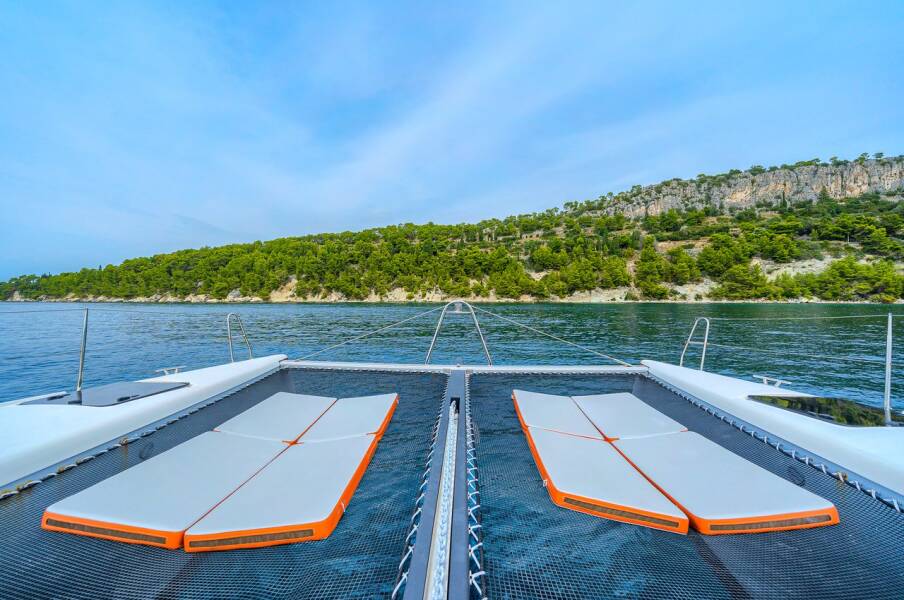 Luna 47 Power Orange