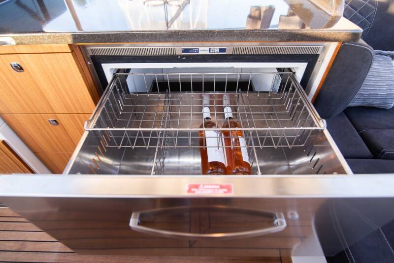 Marex 360 Cabriolet Cruiser 7 Happy Days