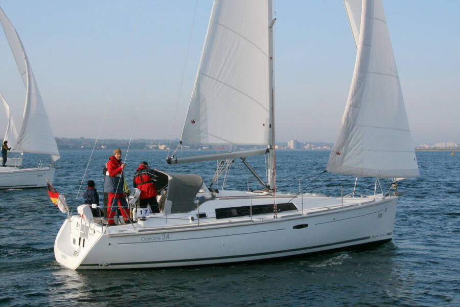 Oceanis 34.2 Tango