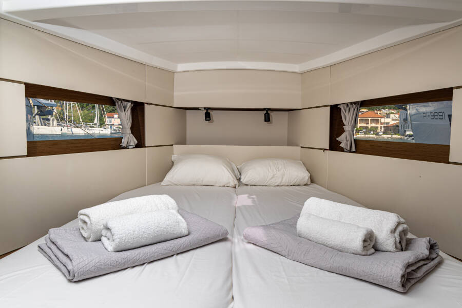 Oceanis 38.1 The Boss