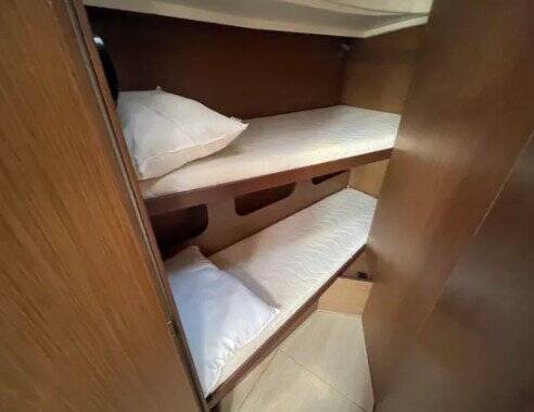 Oceanis 40.1 Alma Libre VII