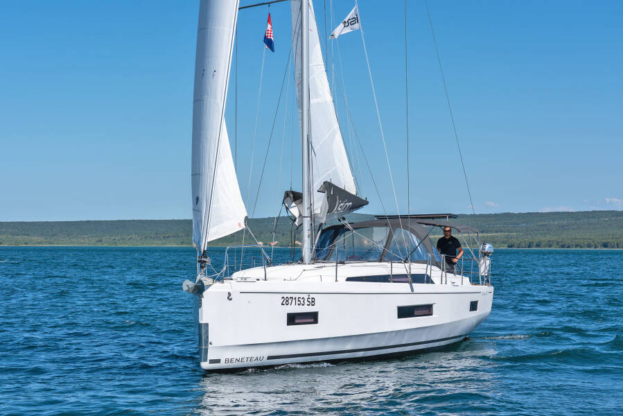 Oceanis 40.1 First Passion