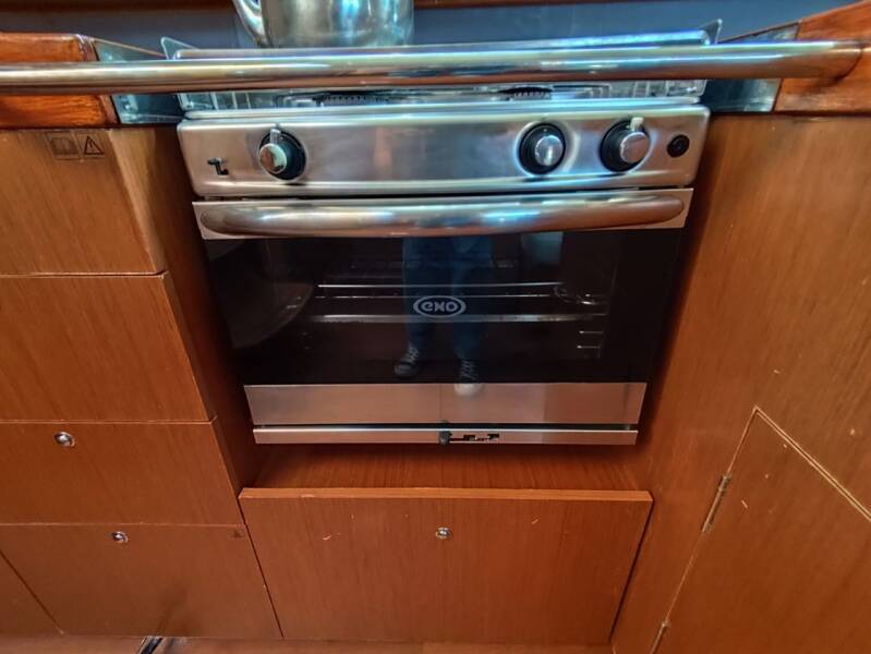 Oceanis 41.1 KESTREL