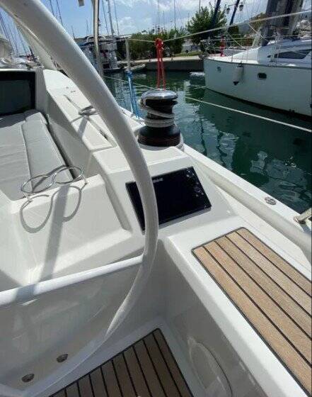 Oceanis 41.1 Alma Libre V