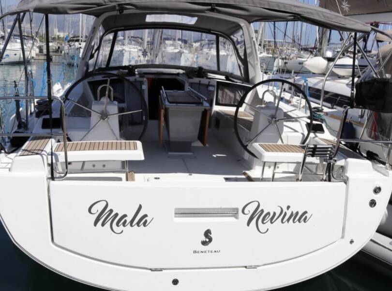 Oceanis 41.1 Mala Nevina