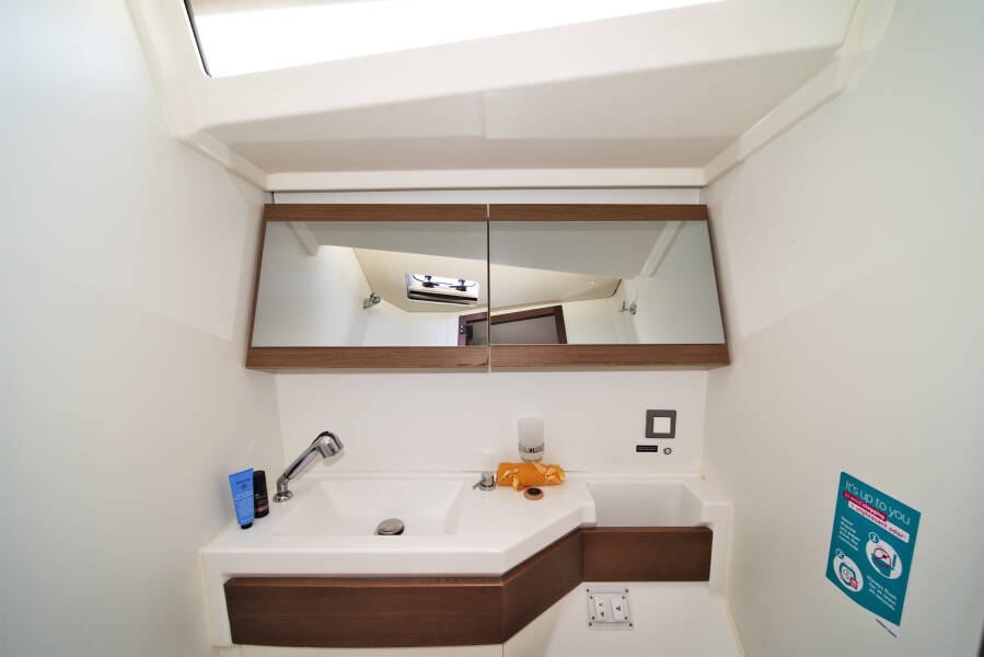 Oceanis 46.1 Rebekka Blue