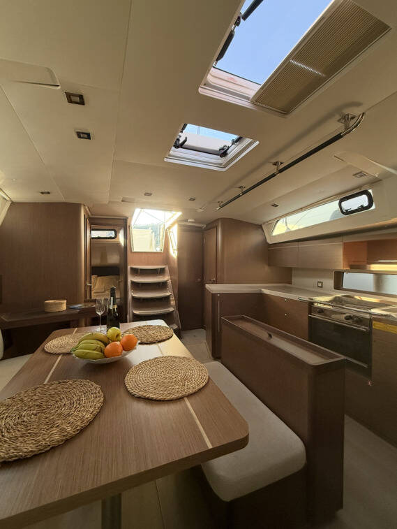 Oceanis 46.1 Athena 4