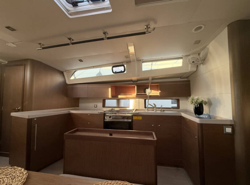 Oceanis 46.1 Athena 4