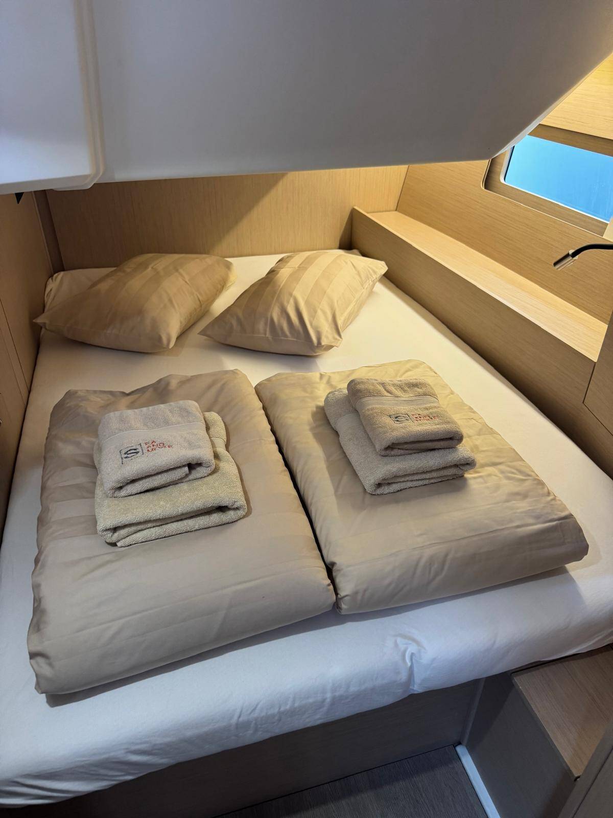 Oceanis 46.1 Anse Soleil