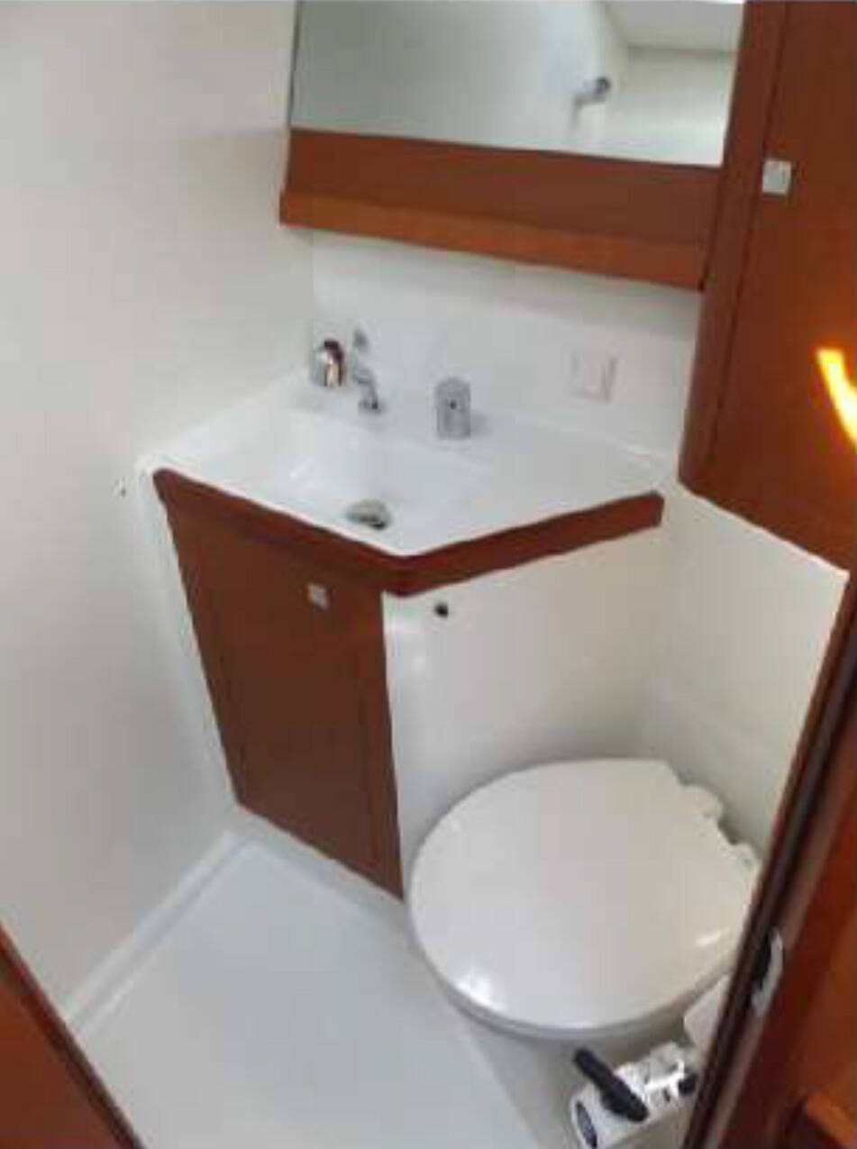 Oceanis 48 Wayward Prince 