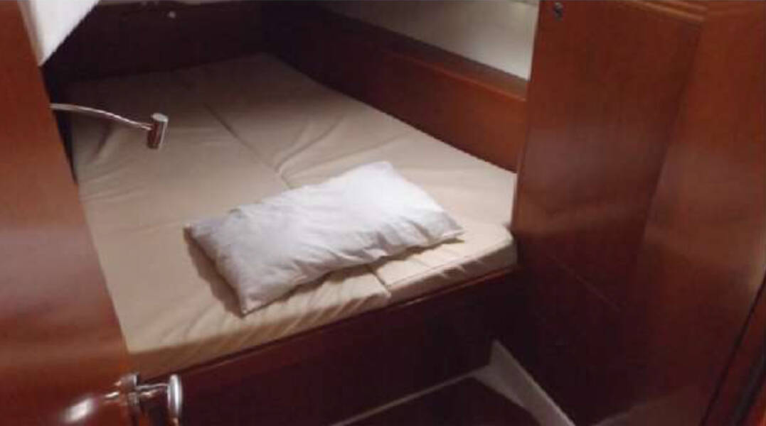 Oceanis 50 In Compliance 