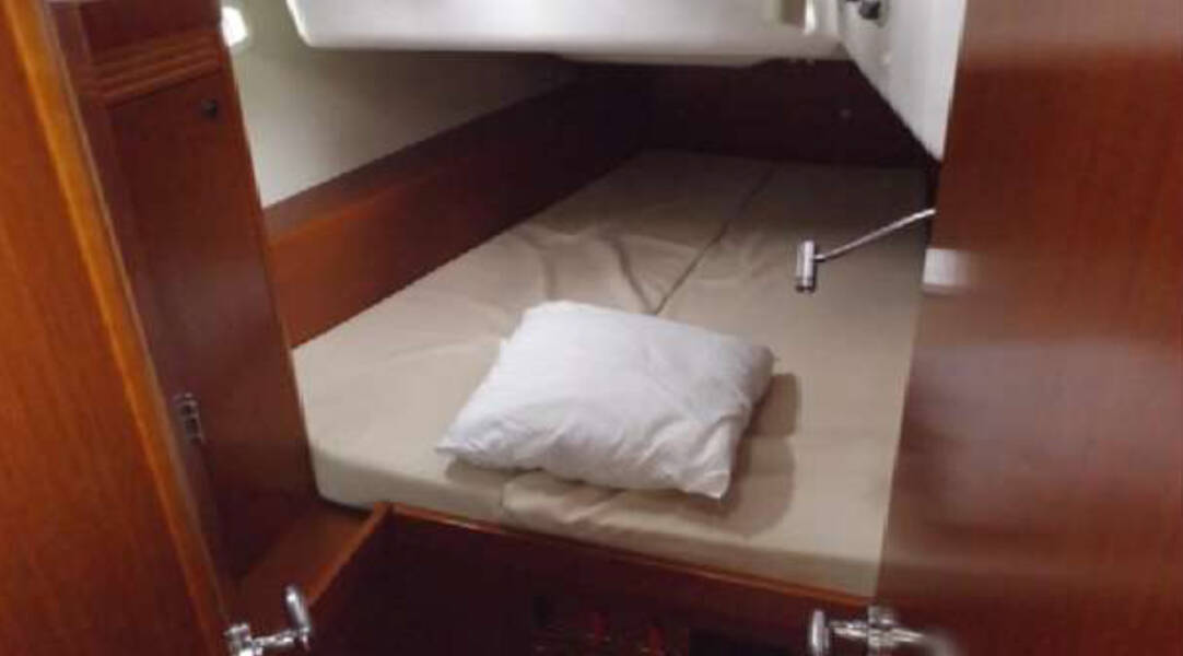 Oceanis 50 In Compliance 