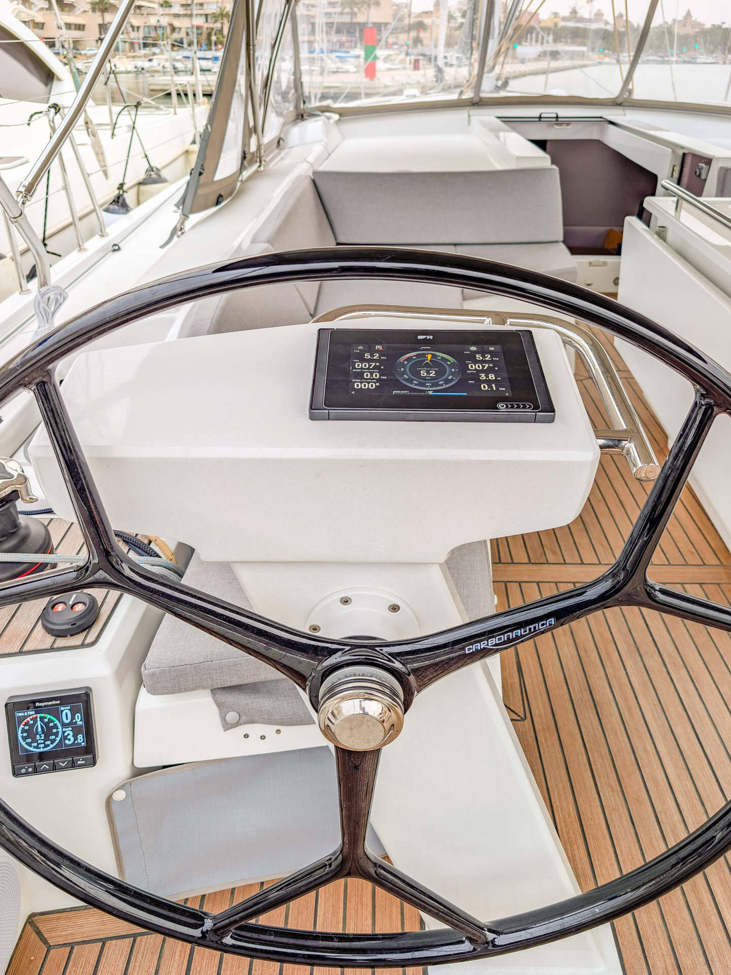 Oceanis 51.1 Aquaris