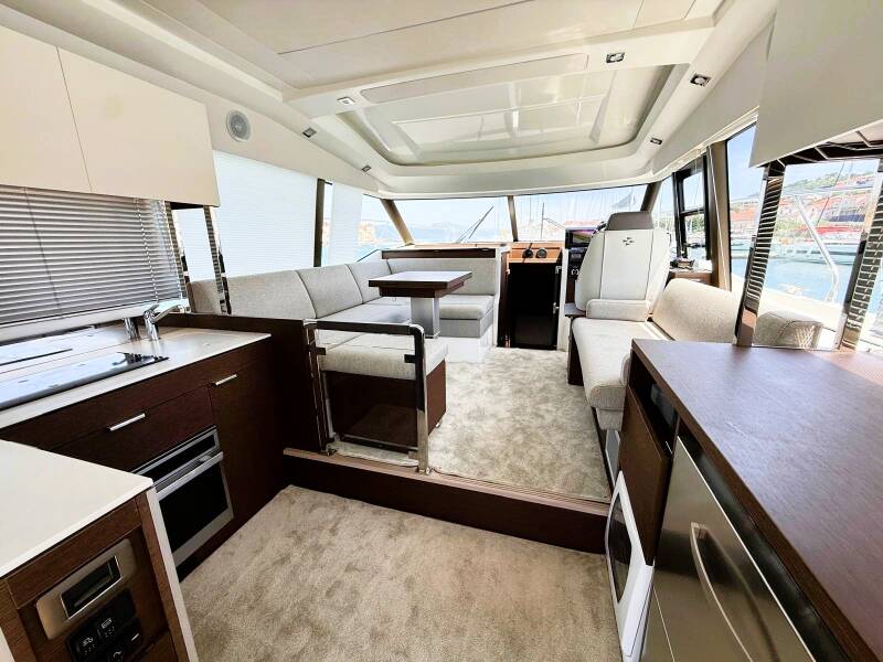 Prestige 420S Majabell II