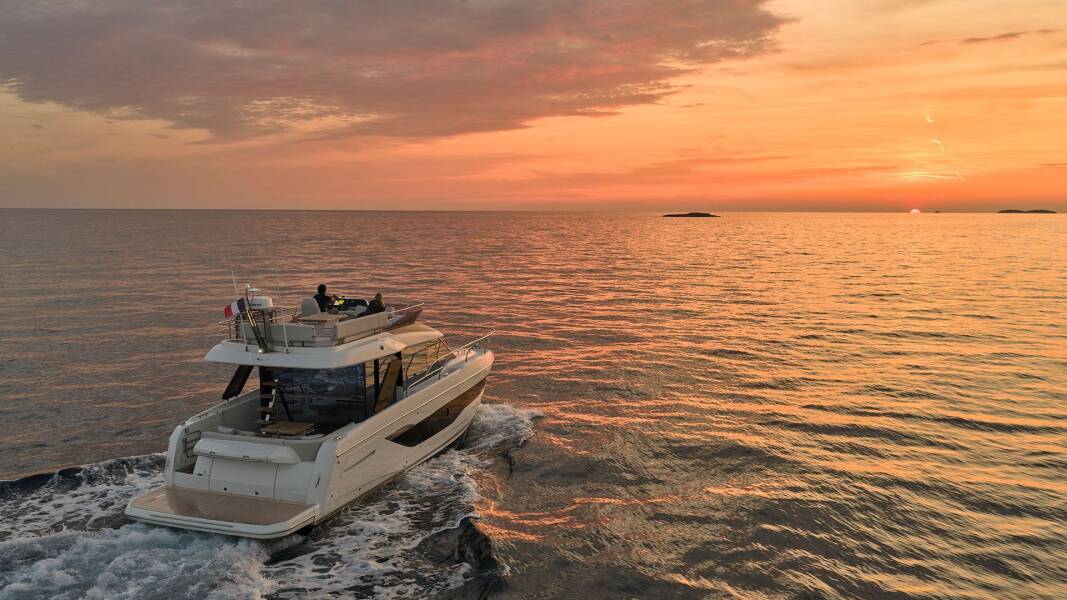 Prestige F4.3 Mr. 77