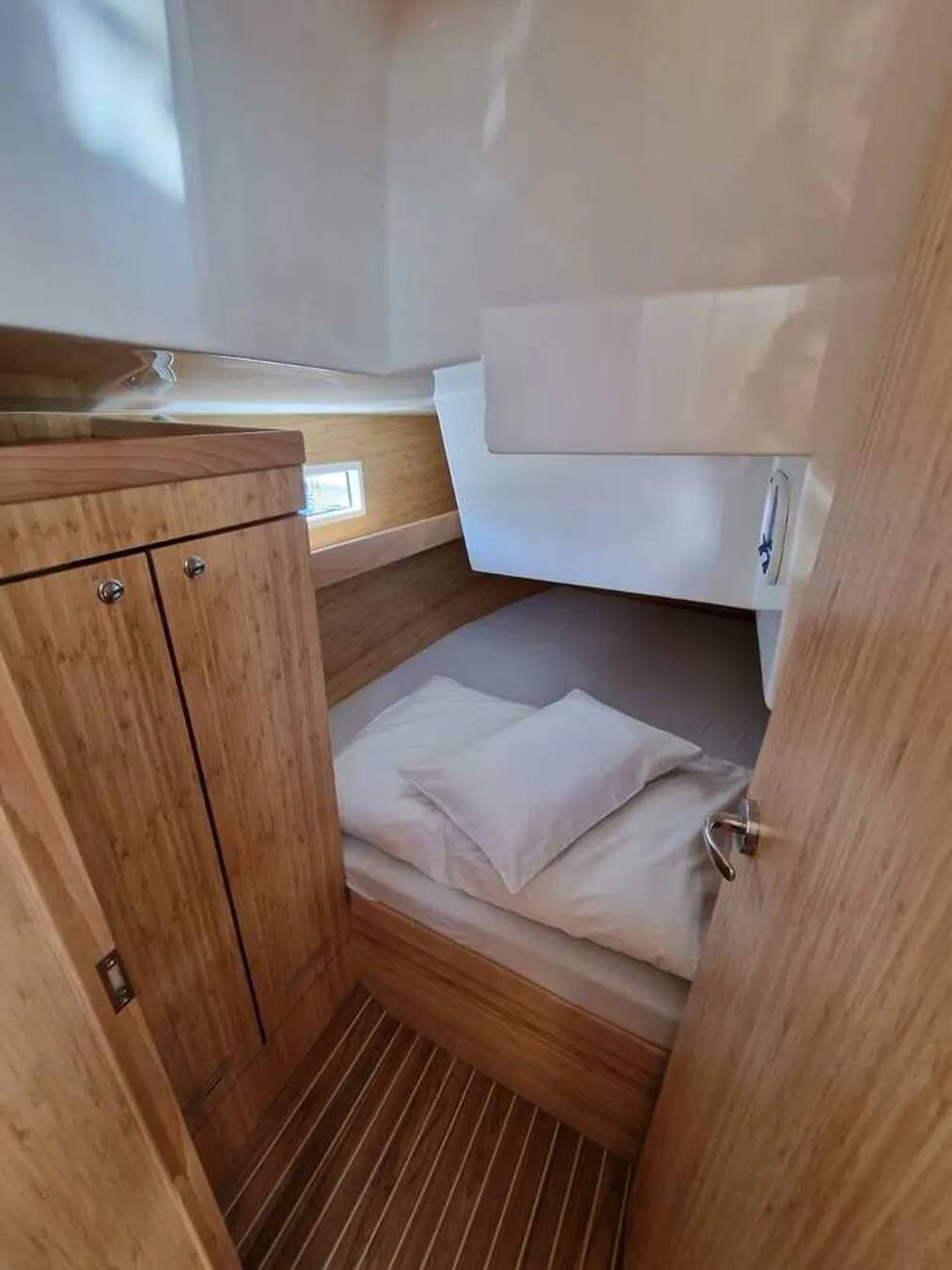 Scandinavia 35 Aurora Mare