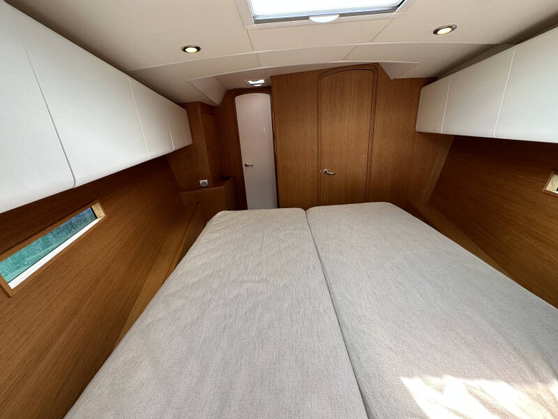 Solaris One 44 Trinity