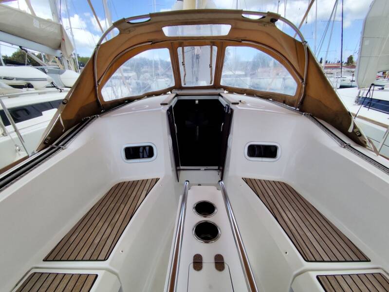 Sun Odyssey 349 LARK