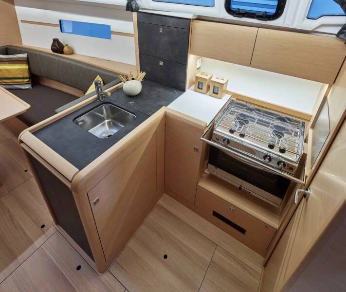 Sun Odyssey 349 Mia