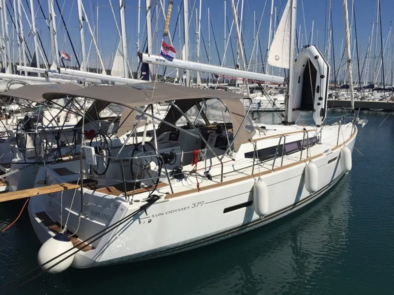 Sun Odyssey 379 Soprano