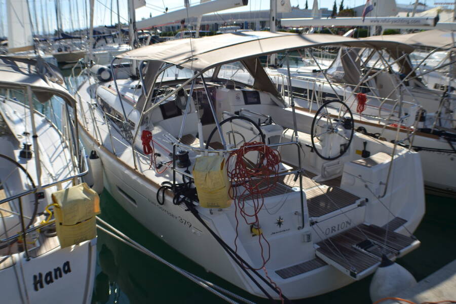 Sun Odyssey 379 Orion