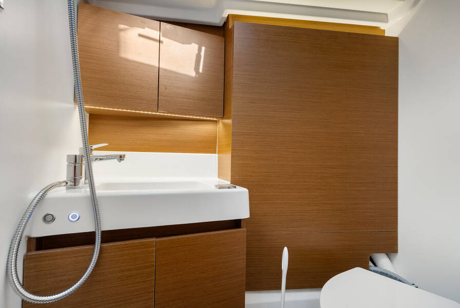 Sun Odyssey 380 Soca Sleigh