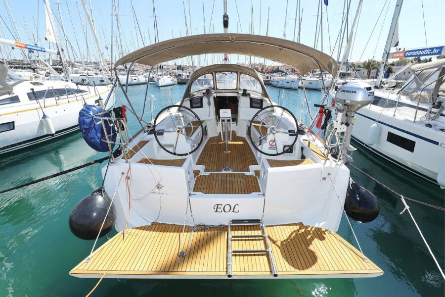 Sun Odyssey 389 Eol