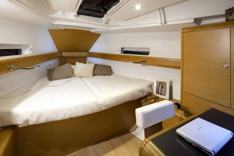 Sun Odyssey 409 Traveller