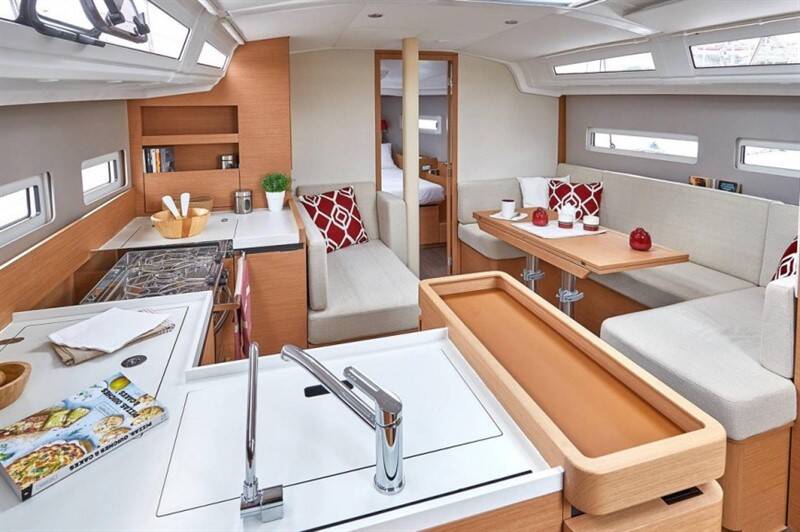 Sun Odyssey 410 Locean