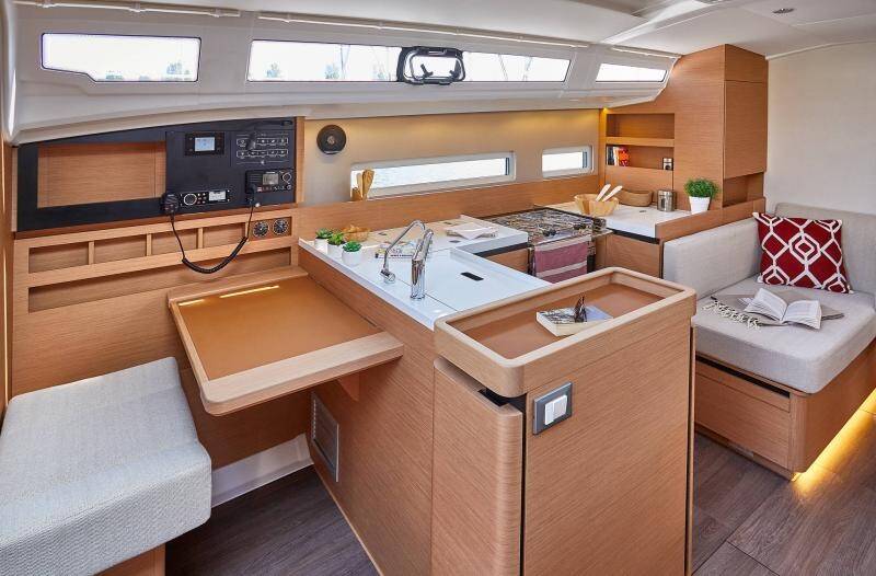 Sun Odyssey 410 Locean