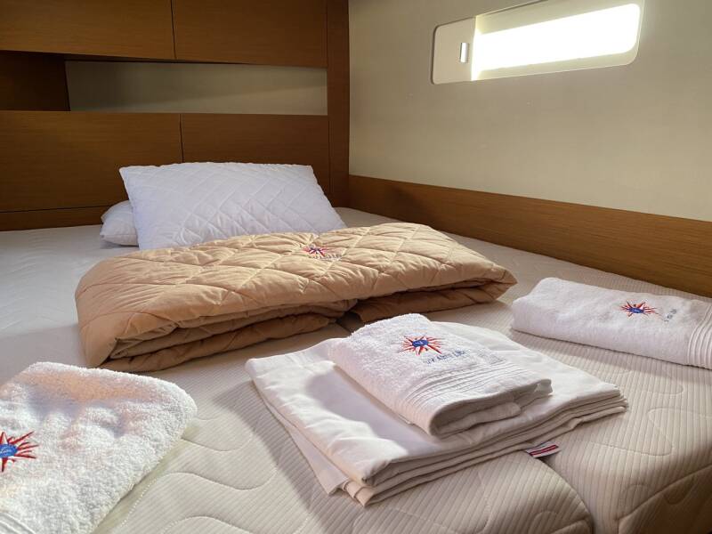 Sun Odyssey 410 Alma Libre VI