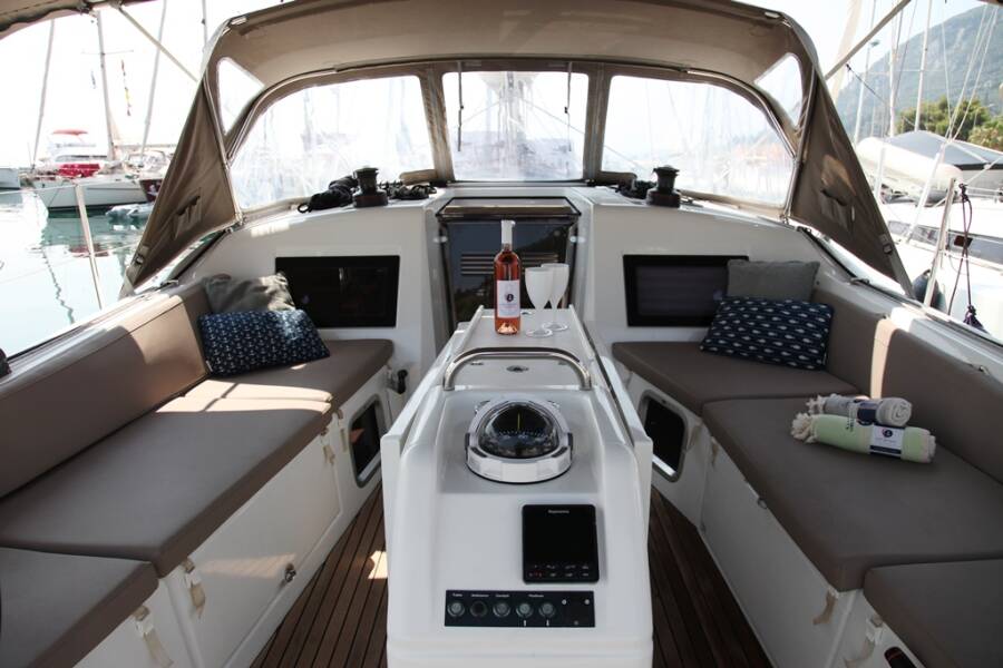 Sun Odyssey 410 Pangeo